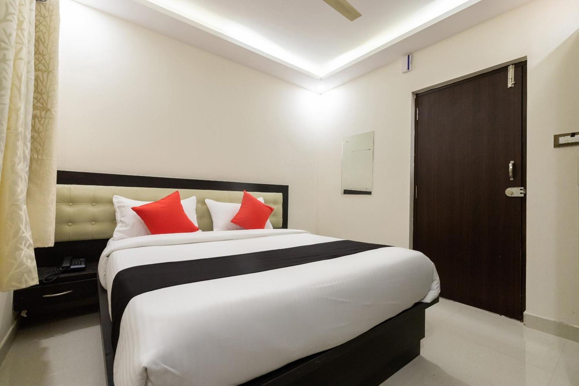 Super Capital O Choice Regal Suites Near Ragigudda Sri Prasanna Anjanayeswamy Temple Μπανγκαλόρ Εξωτερικό φωτογραφία